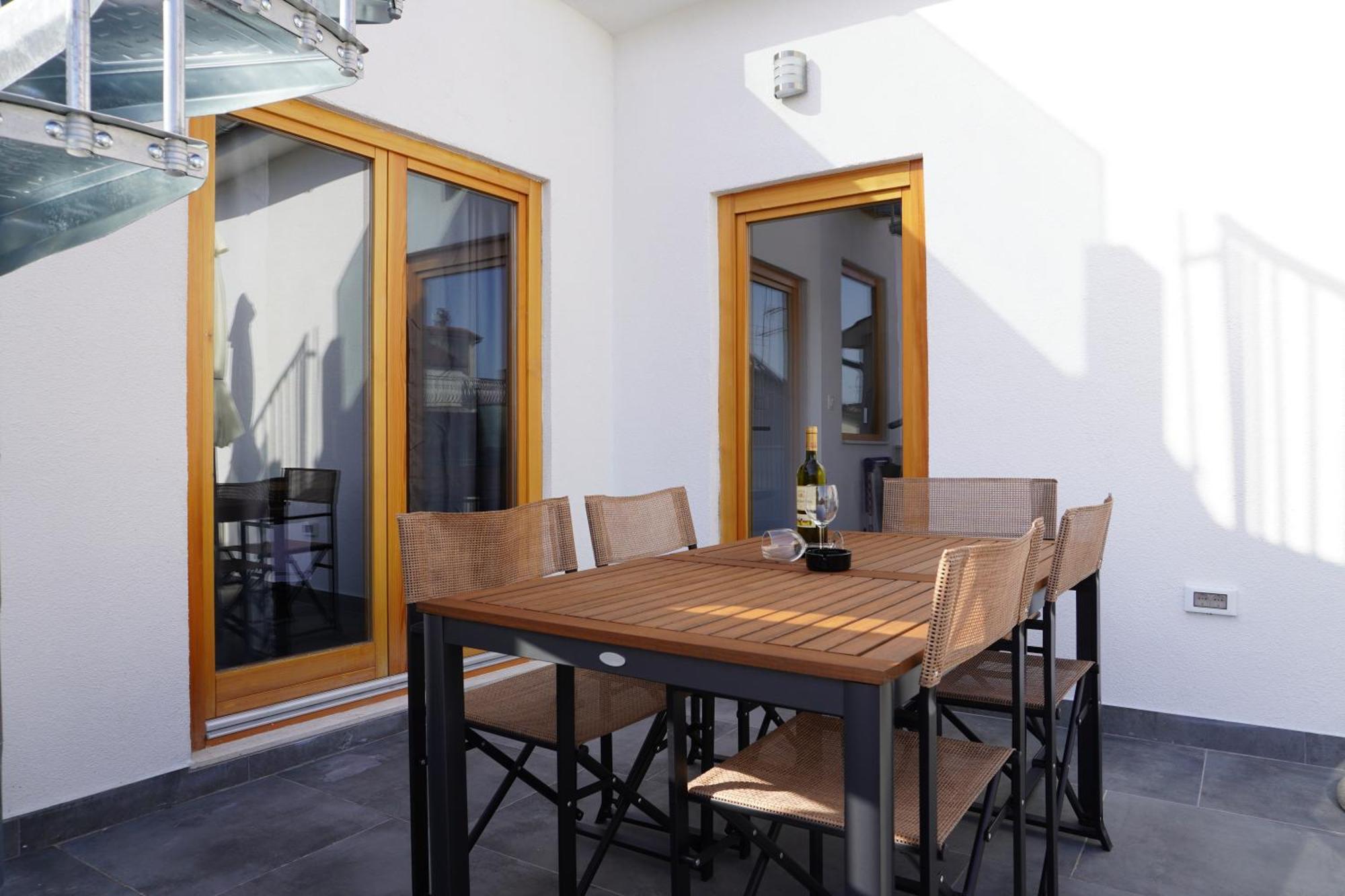 Fjaka Apartments & Rooms Sibenik Ngoại thất bức ảnh